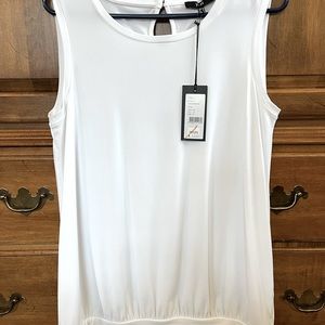 YEST NWT SLEEVELESS WHITE BLOUSE
